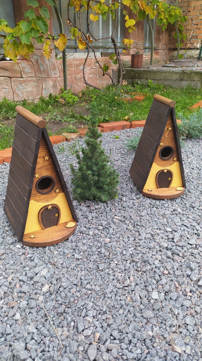 Wooden bird house, Bird houses, House for birds, Birdhouse, Bird nest, Bird box, Wooden birdhouse, Bird therapy, Bird watching zdjęcie 3