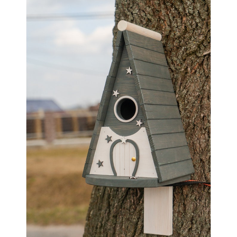 Wooden bird house, Bird houses, House for birds, Birdhouse, Bird nest, Bird box, Wooden birdhouse, Bird therapy, Bird watching zdjęcie 9