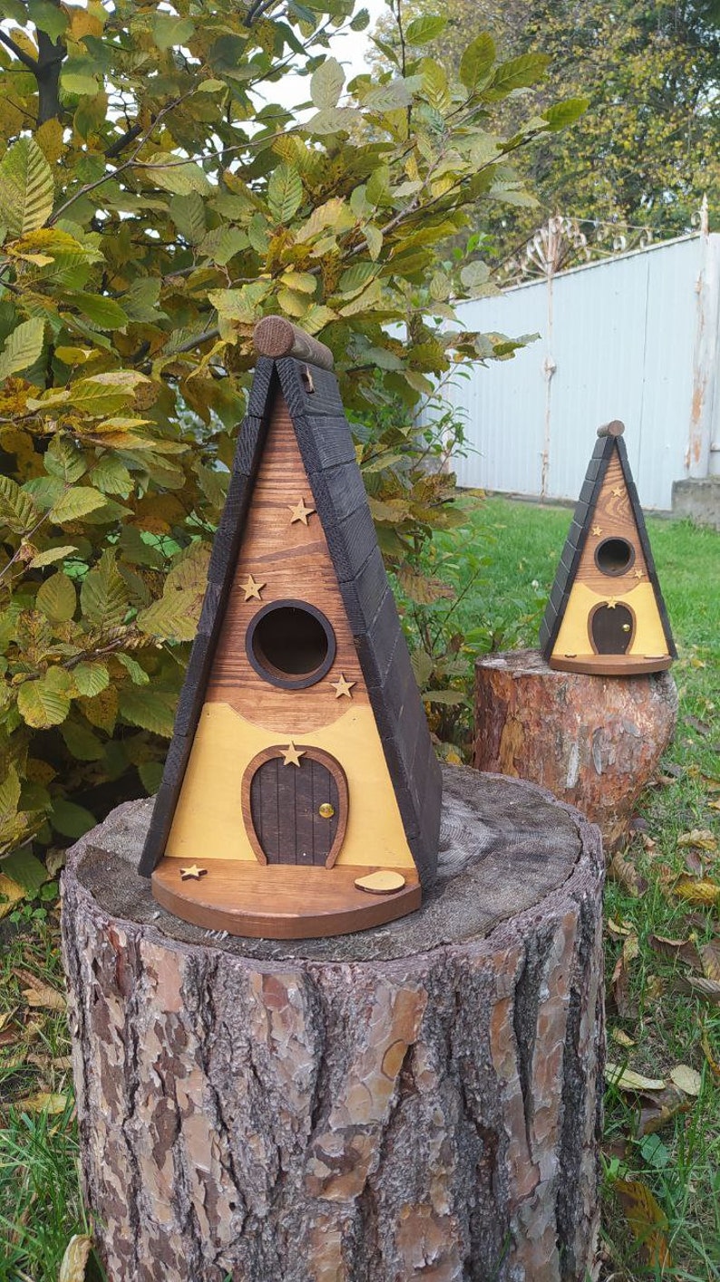 Wooden bird house, Bird houses, House for birds, Birdhouse, Bird nest, Bird box, Wooden birdhouse, Bird therapy, Bird watching zdjęcie 1