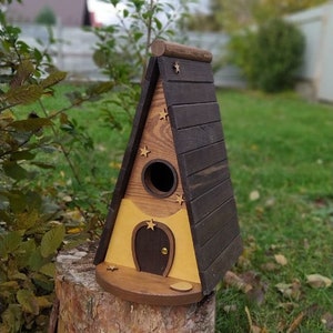 Wooden bird house, Bird houses, House for birds, Birdhouse, Bird nest, Bird box, Wooden birdhouse, Bird therapy, Bird watching zdjęcie 6