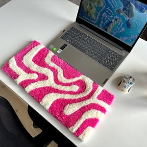 Wavy Pink and White Tufted Keyboard Rug, Abstract Desk Decor, Modern ...