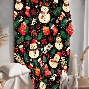 Christmas Snowman Fleece Blanket: Cozy Winter Holiday Decor
