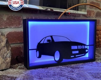 Caja de sombras iluminada para amantes de los autos (varios modelos de autos disponibles)