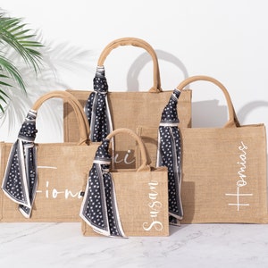 Personalisierte Tragetaschen, Brautjungfer Vorschlag Geschenke, Trauzeugin Geschenk, Hochzeitsgeschenk für Braut, Brautparty Geschenke, Junggesellinnenabschiedsgeschenke