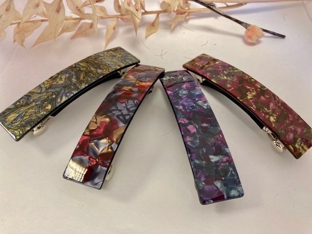 Ella Strong Mid size hair barrette in Acrylic