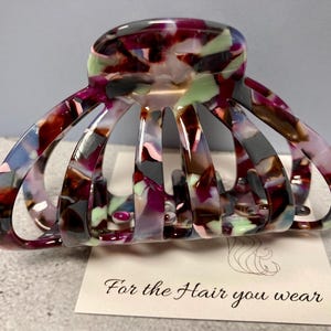 Beth  Large size premium Acetate Hair claw clip