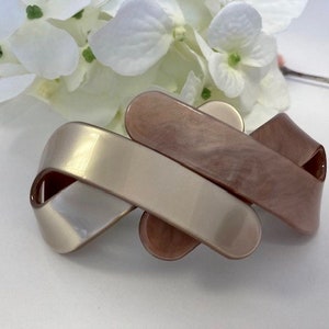 Classic Medium Sized hair barrette