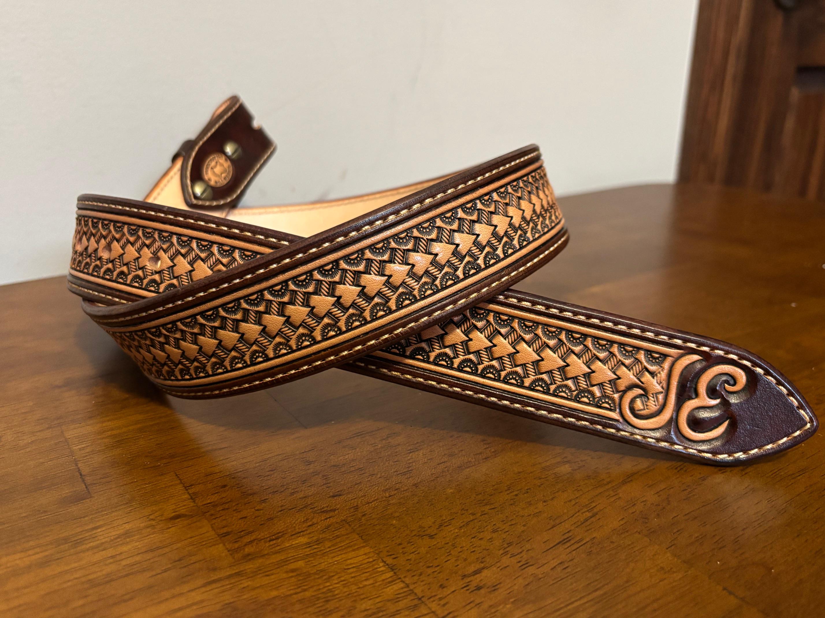Western Tooled Leather Belt: Custom Arrowhead Western Belt  display picture 2