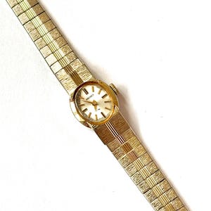 Vintage 60s Seiko Ladies Watch: Thin Cocktail Wristwatch