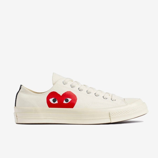 Comme Des Garcons play x Converse Low-top Trainers - White / Beige - Sizes 3 - 10 UK