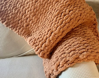 Chunky knit blanket