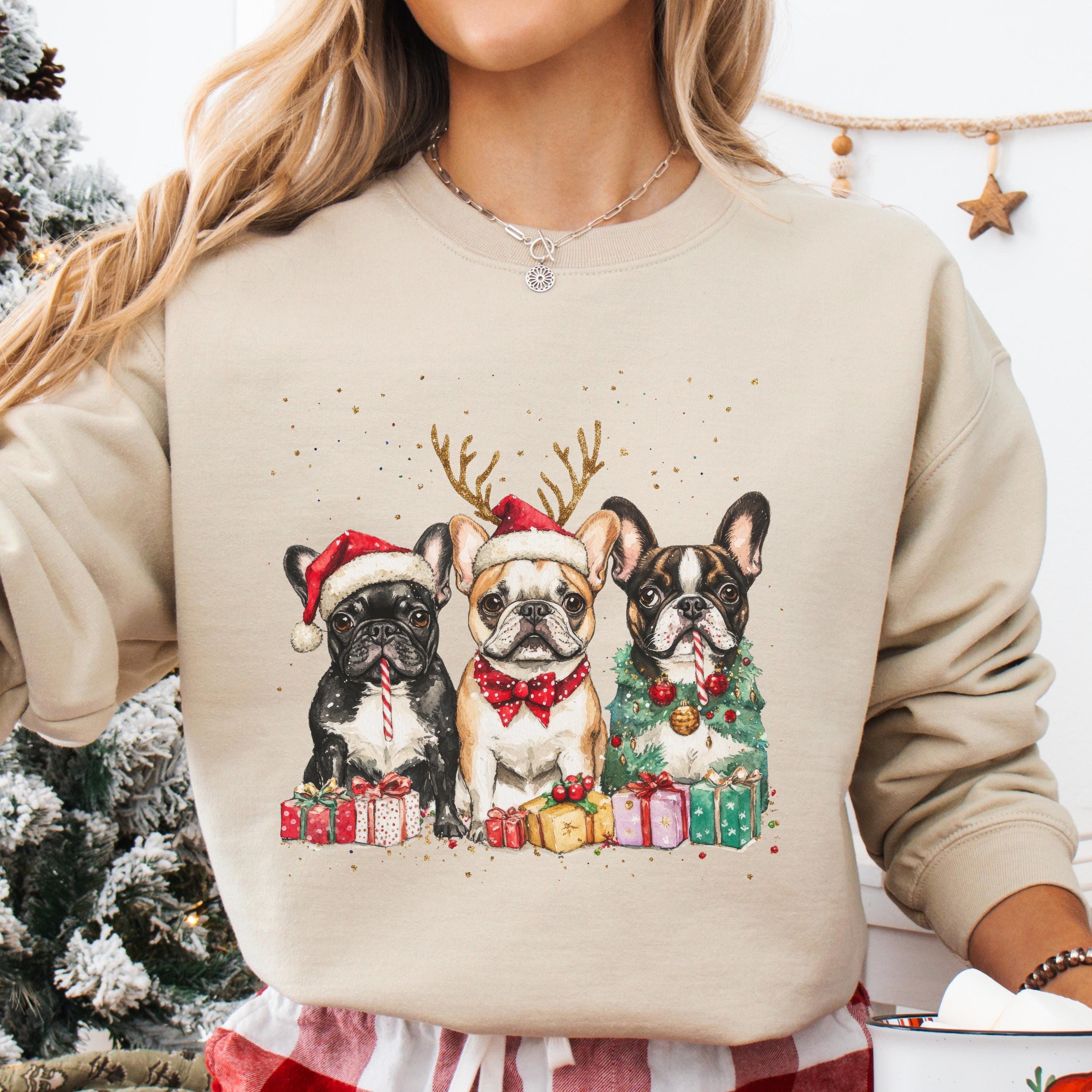 Aquarelle De Style Bouledogue Ançais Portant Un Chapeau De Noël Illustration Dessinée à La