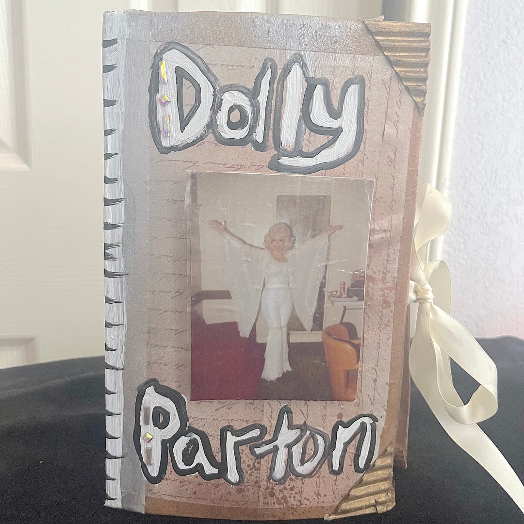 Junk Journal Queen Dolly Parton Hollywood Reporter Vintage Images 48 Pages Etsy Junk Journal Queen Dolly Parton Hollywood Reporter Vintage Images 48 Pages Etsy