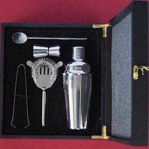 Cocktailshakerset in een geschenkverpakking