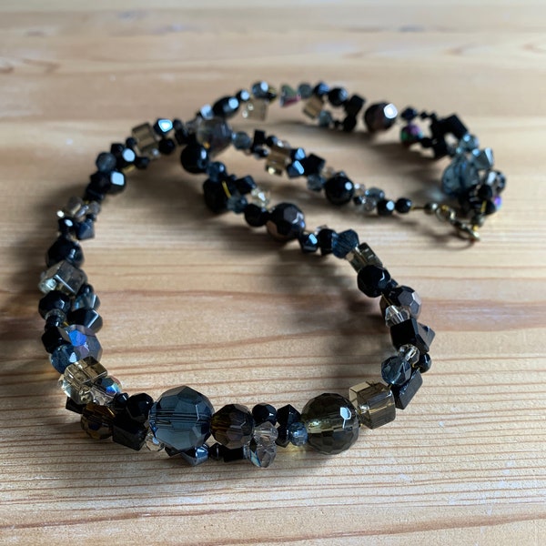 Unikat schwarze Kristallperlenkette aussdrucksstark Einzigartig Fantasiekette Necklace Ausdruckskette aussergewöhnlich einmalig