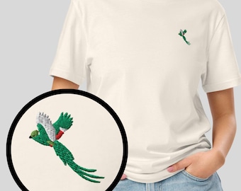 Camiseta bordada con quetzal, camiseta de algodón orgánico con estampado de aves, camiseta minimalista con estampado de aves tropicales, regalo para observadores de aves.