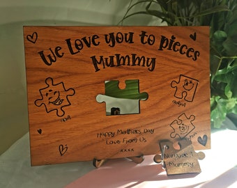 WOODEN LASERCUT CARD/ bespoke greetings card for mothers/fathers day/birthdays/Valentines//with stand, keyring and giftbag lovely home decor