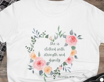 Camiseta cristiana: Proverbios 31, diseño floral de corazón