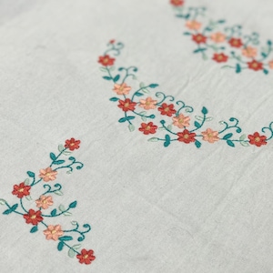 機械刺繍デザイン、花のセット、曲線の縁取り、コーナー。花の刺繍デザイン、花の刺繍、花の縁取り、花の刺繍、機械刺繍