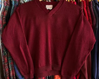 True Vintage 1950’s Knit Wool V-Neck Sweater USA Made- Sz XS
