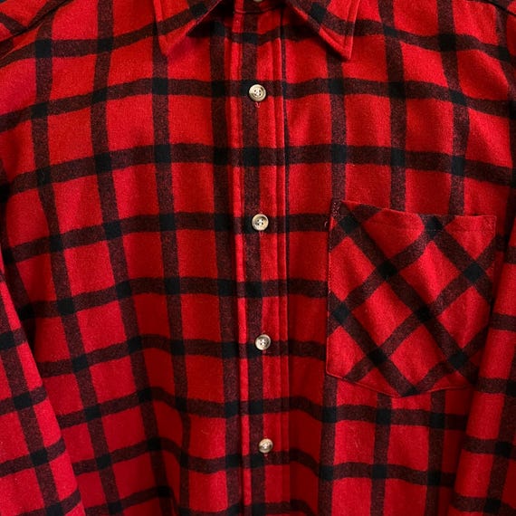 True Vintage 1970’s Pendleton Wool Button Down Ov… - image 2