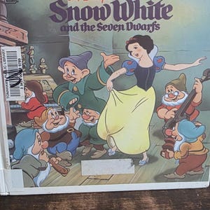 Walt Disney&#39;s Snow White and the Seven Dwarfs, 1993