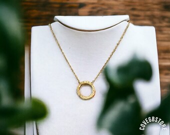 Collier pendentif cercle en or délicat, beau collier en or, collier chaîne en or simple avec pendentif rond luxueux pour elle.