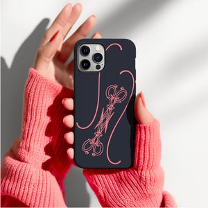Funda para iPhone Sapphic, funda resistente para iPhone con sutileza lésbica, WLW, funda para Galaxy con diseño de tijeras LGBTQ+ (disponible para la mayoría de los iPhone y Galaxy)