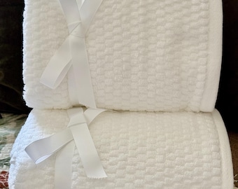 Personalized Monogram Embroidered Hand Towel Cotton | Embroidered Towel | Embroidered Hand Towel