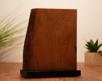 Knife block | Magnetic | Solid wood | Cherry wood