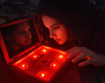 Eidolon Box – Scrying Mirror Ghost Hunting Tool | Black Mirror Spirit Communication Device | Paranormal Investigation Equipment