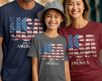 Vintage T-shirt met Amerikaanse vlag: T-shirt met een verweerde look, gemaakt in Amerika.