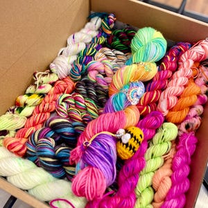 4ply/ Fingering Hand Dyed Yarn Scrappy Sock/ Colourwork Box