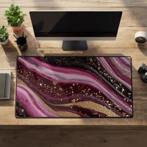 Bordeauxröd marmorguldglitter datormatta, agatgeode hemmakontorsdekor