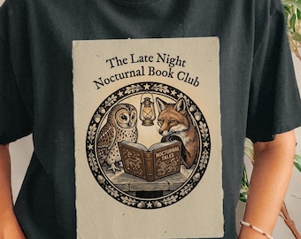 Die Late Night nächtliche Buchklub-T-Shirt | Eulen lesen Design