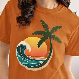 Sunset Waves Palm Tree T-Shirt: Coastal Summer Vibes