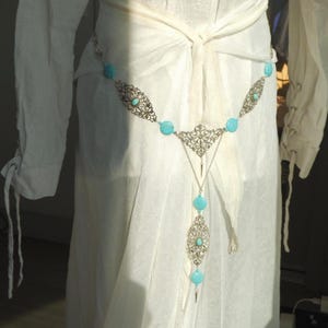 Silver Renaissance girdle, metal chain belt, Medieval belt women, cosplay, belt turquoise gems, Renaissance faire, Tudor, Regent Renaissance