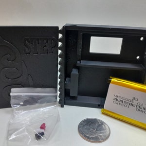 Meshtastic Case & Battery. Fits heltec v3 radio, case and battery only.