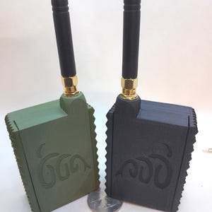 2 Meshtastic complete Nodes Ready to use Heavy Duty with Custom Case Heltec Radio