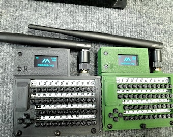 2 Meshtastic complete Nodes 915mhz Radio STAND ALONE Nodes: Heltec V3, Custom Case, 3000mah Battery
