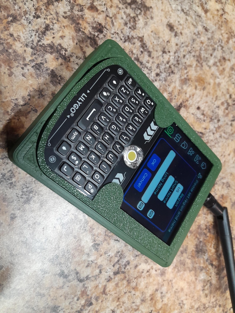 Meshtastic complete Node T-Deck Node: 915mhz, Custom Green Case, 3000mah Battery Green afbeelding 3