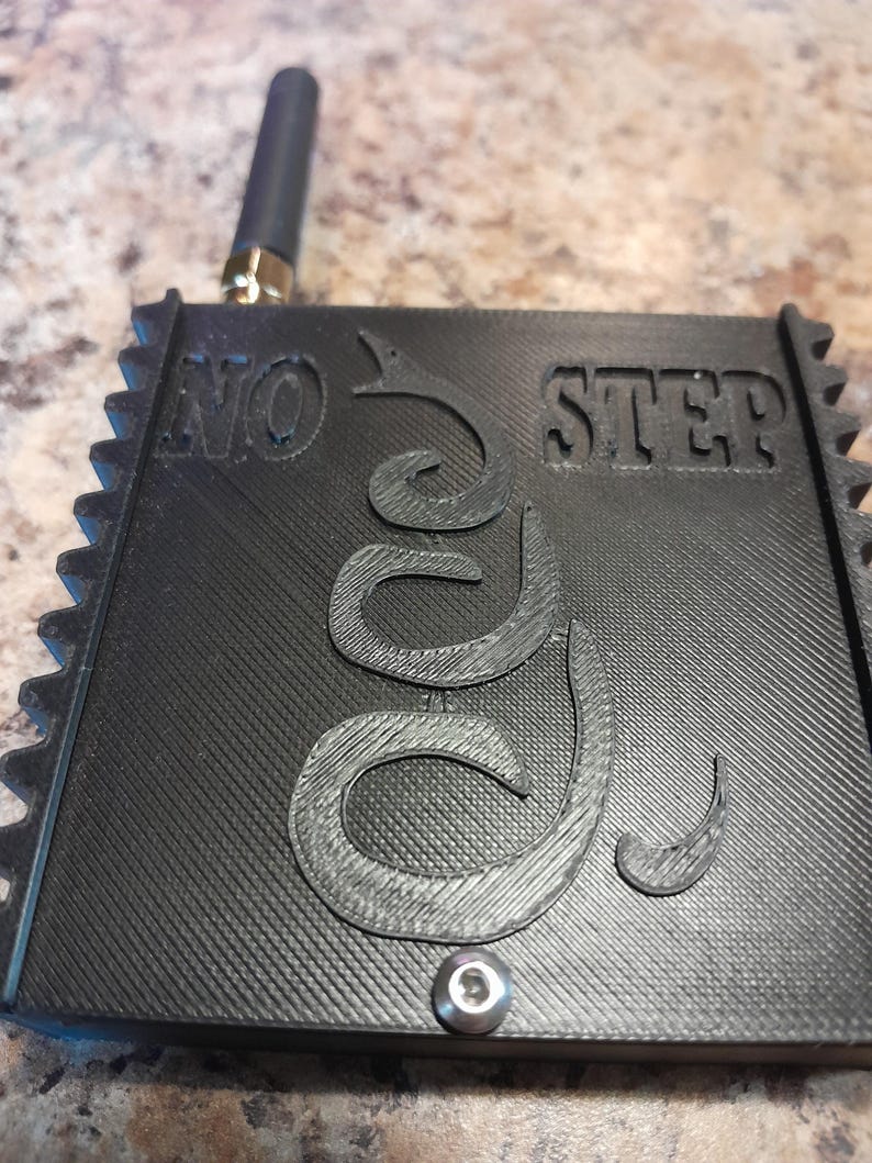 Meshtastic complete Node Heltec V3 Node: 915MHz Radio w/ Custom Case & 2000mAh Battery image 4