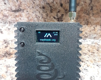 Meshtastic complete Node Heltec V3 Node: 915MHz Radio w/ Custom Case & 2000mAh Battery