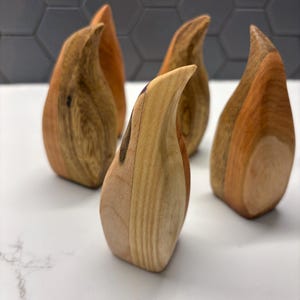 Handcrafted wood penguin, birthday, home decor, table decor, mother's day, wedding gift, bridal shower, modern, cozy, wood, parent and child