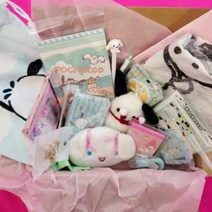 Coffret mystère Sanrio boîte mystère kawaii Coffret cadeau Sanrio cuillère sanrio kawaii Papeterie boîte kawaii cadeaux doudou sanrio boîte japon image 3