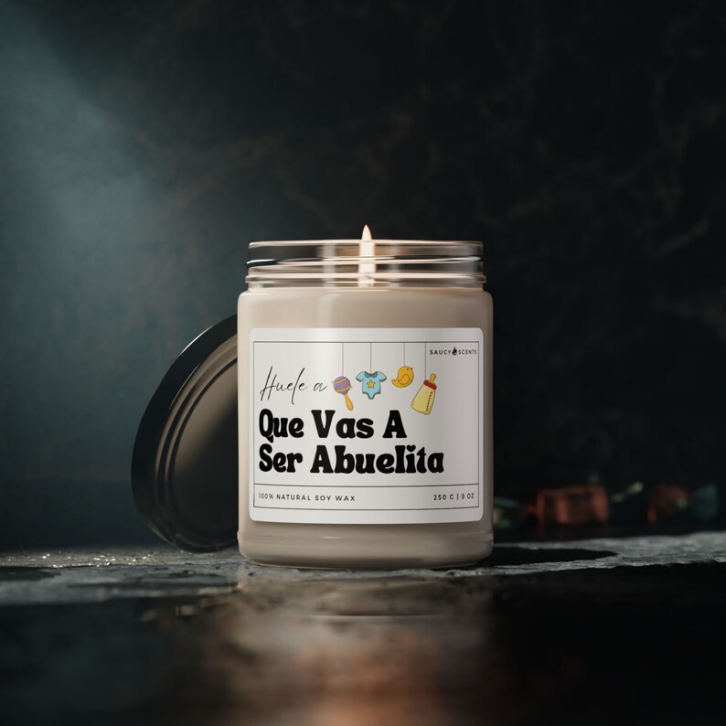 Spanish Pregnancy Announcement Candle, Baby Reveal for Abuelitas, Grandma Spanish Anuncio de Embarazo para Abuela, Abuelo, Abuelas, Perfect Gift for New Grandparents, 100% Soy Wax Candle
