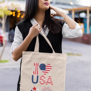 I Love USA トートバッグ 愛国的なキャンバスバッグ 独立記念日ギフト 再利用可能なUSAショッピングバッグ 赤 白 青 アメリカトート