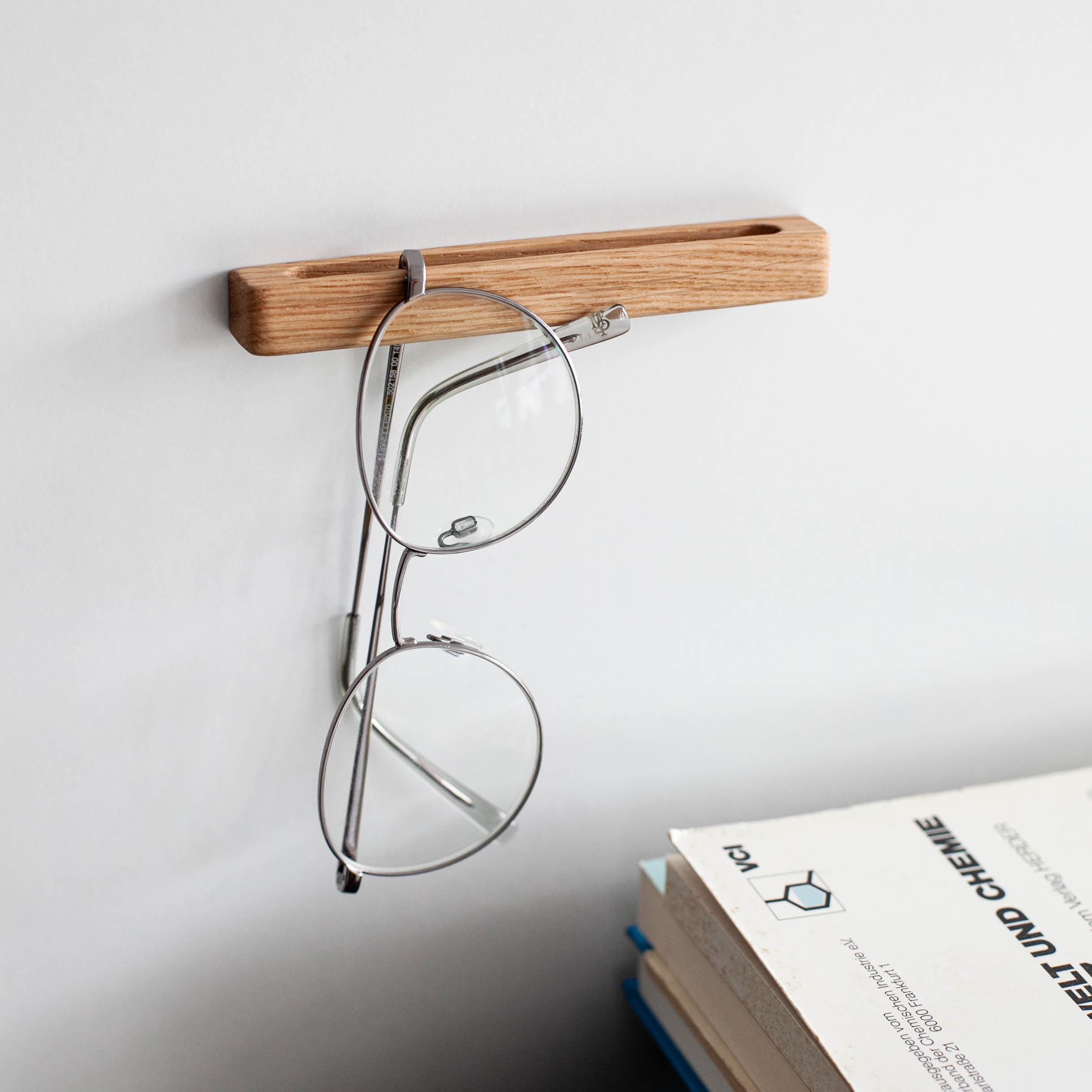 Spacewall Brillenhalter kaufen – Brillen offen präsentieren Spacewall Brillenhalter kaufen – Brillen offen präsentieren