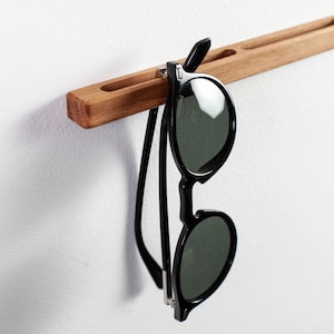 Wooden glasses holder for wall, oak modern shelf, Wall-Mounted Eyeglass Holder,  hanger, entryway decoration, Craman German