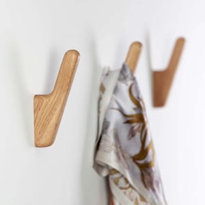 Wooden coat hooks for wall, oak Hook Wall Mount, Decorative Wall Hooks Modern, Home Decor Gift, House Decor,N3B Craman Germany